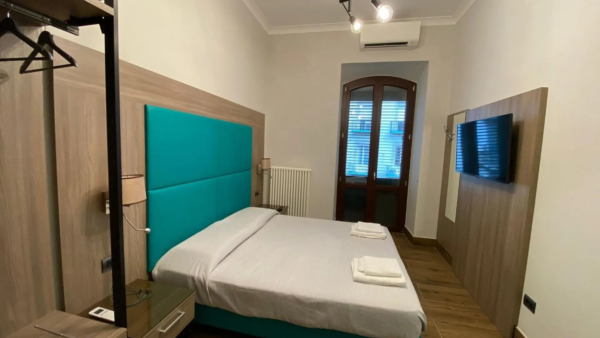I Miti Di Partenope Naples Bed & Breakfast